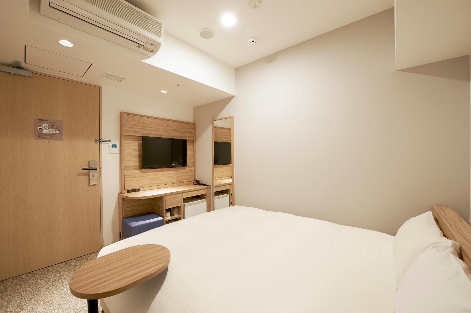 Sotetsu Fresa Inn Tokyo Kinshicho Pokoj fotografie